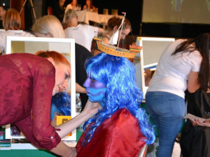 Mladý módní tvůrce ČR nalákal do Jihlavy na 380 nadějných kreativců. Neztratili se ani zástupci Vysočiny