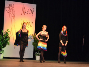 Mladý módní tvůrce ČR nalákal do Jihlavy na 380 nadějných kreativců. Neztratili se ani zástupci Vysočiny