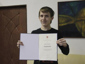 Martin Schmied z jihlavského gymnázia má titul z astronomické olympiády v Bulharsku