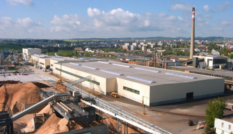 Jihlavská firma Kronospan OSB nesouhlasí s postihem inspekce za únik výparů