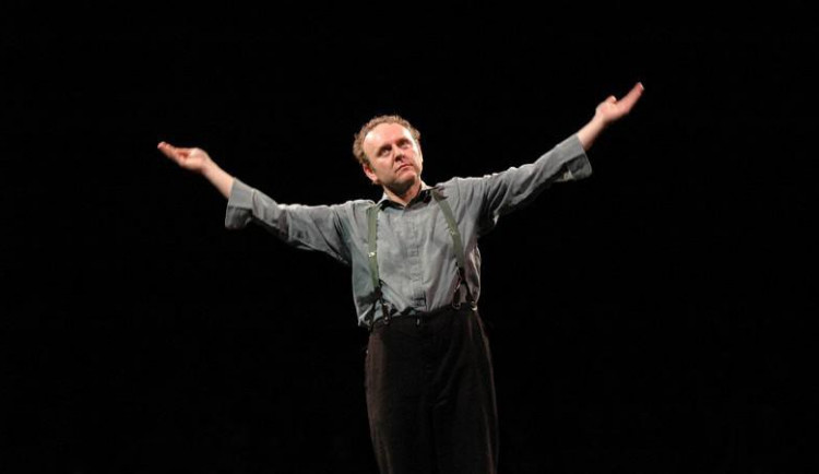 Jaroslava Duška a jeho Vizitu uvidí lidé ve Žďáru