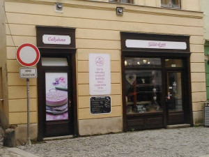 Všímám si, že se hodně zákazníků vrací, říká Lukáš Kalný, provozovatel cukrárny s raw zákusky