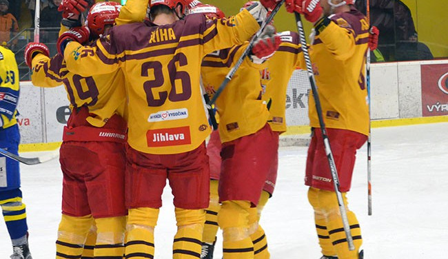 Dukla Jihlava v prodloužení udolala Slavii Praha a dál zůstává na druhém místě prvoligové tabulky