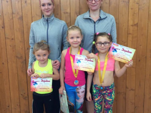 Závodnice M studia Jihlava posbíraly celkem tři medaile na závodech aerobiku v Kutné Hoře