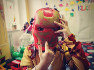 Jihlavský Klíček zažil svůj první karneval. Nechyběl fotokoutek, pohádky a soutěže