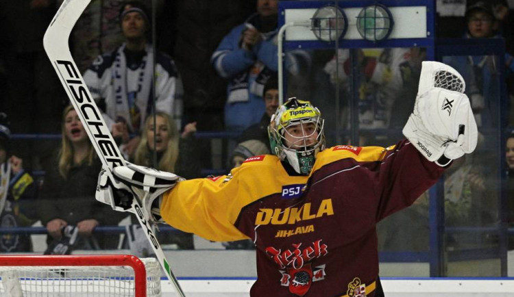 Dukla Jihlava vstoupila do play-off vítězně. V prodloužení udolala Frýdek-Místek v sérii se uajala vedení