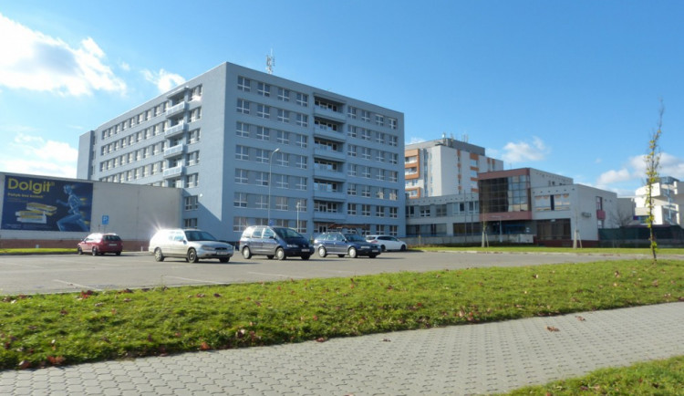 Dobrá zpráva: Návštěvy v jihlavské nemocnici jsou povolené již na všech odděleních