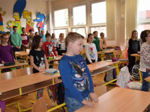 V popředí v modrém tričku jeden ze zachránců - Petr Buchtela