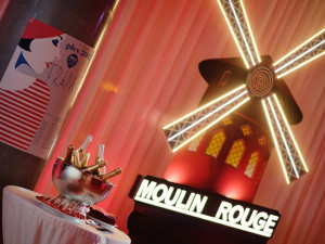 Reprezentační ples firmy Bosch Diesel přinesl kromě dobré zábavy i rekordní výtěžek jihlavské nemocnici