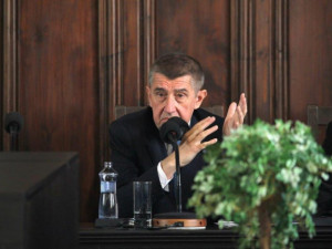 Jihlavu navštívil Andrej Babiš. Byl rozčarován z úrovně Horáckého zimního stadionu