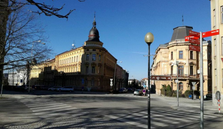 V Jihlavě zřejmě vznikne patnáctý kruhový objezd. Pomůže zmateným řidičům v centru