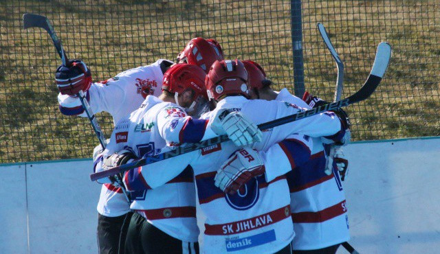 Dva těžké souboje přinesly čtyři body. Béčko SK Jihlava tak stále vévodí tabulce jihomoravské ligy