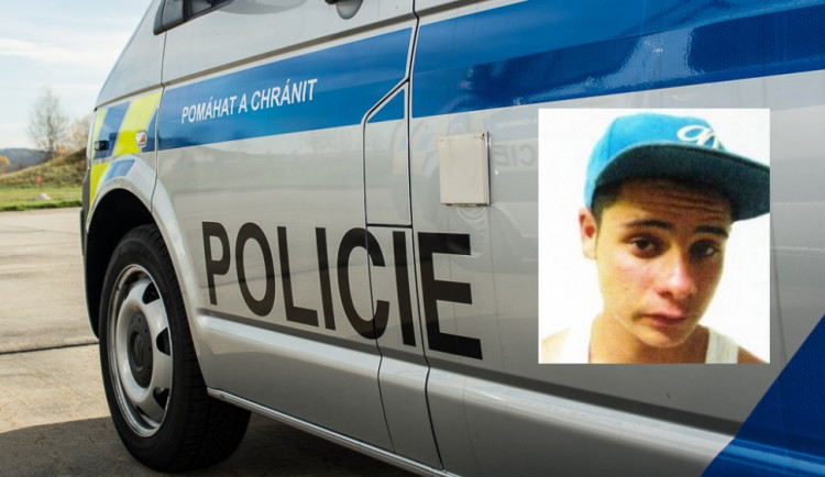 Jihlavští policisté pátrají po sedmnáctiletém chlapci. Je na něj vydán příkaz k zatčení