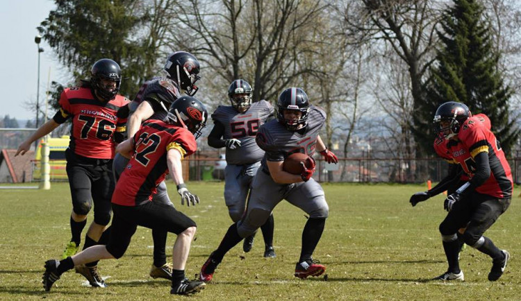 Dosud neporažení Vysočina Gladiators hrají poprvé doma. V pondělí vyzvou Budweis Hellboys