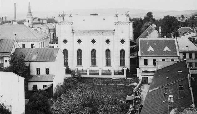 DRBNA HISTORIČKA: Po stopách pohnutých osudů jihlavských synagog