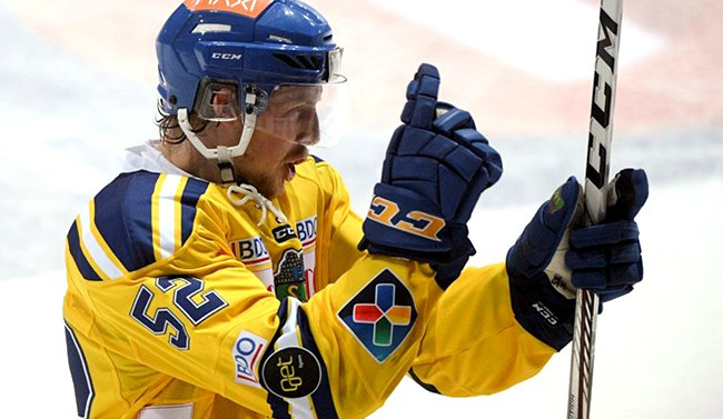 Do Dukly zamířil švédský obránce Erik de la Rose. Vedení klubu chce přivést ještě dva útočníky