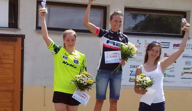 FOTO: Triatlonisté z jihlavské Elitavers Akademy zazářili v Rakousku i v domácích závodech