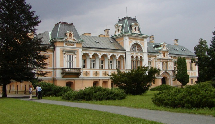 Zámek ve Světlé nad Sázavou