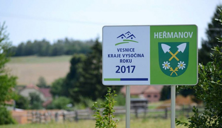 Titul Vesnice Kraje Vysočina v tomto roce putuje do Heřmanova na Žďársku