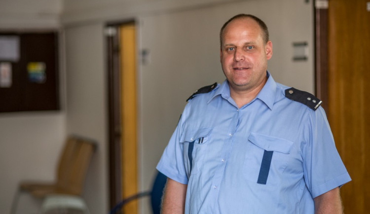 POVODNĚ 2002: Velká voda byla neštěstím, ale mnohdy lidi semkla, tvrdí budějcký policista