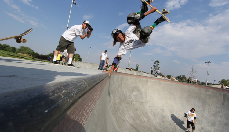 V sobotu Jihlavu navštíví skateboardová špička. Bude závodit v areálu Českého mlýna