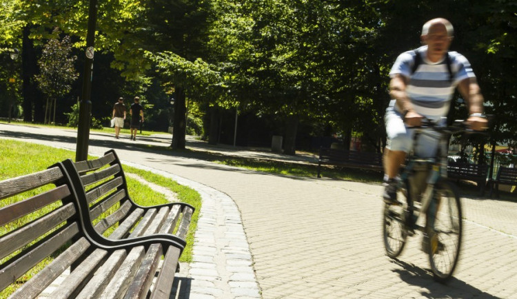 Přijde cyklista o řidičský průkaz, když „nadýchá“? Ne, ale čeká ho tučná pokuta