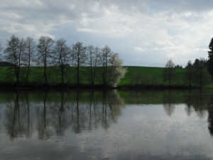 KOUPÁNÍ NA VYSOČINĚ: Z rybníků v kraji mají nejhorší vodu Kachlička a Ředkovec