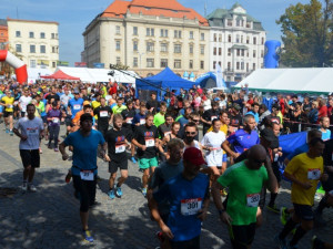 SOUTĚŽ: V neděli se koná Jihlavský půlmaraton. Vyhrajte startovní číslo a zúčastněte se ho také