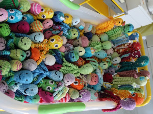 Novorozencům v nemocnici pomáhají chobotničky. Díky nim lépe prospívají