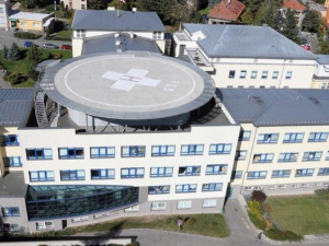 Kraj pomůže nemocnici v Novém Městě na Moravě s opravou heliportu