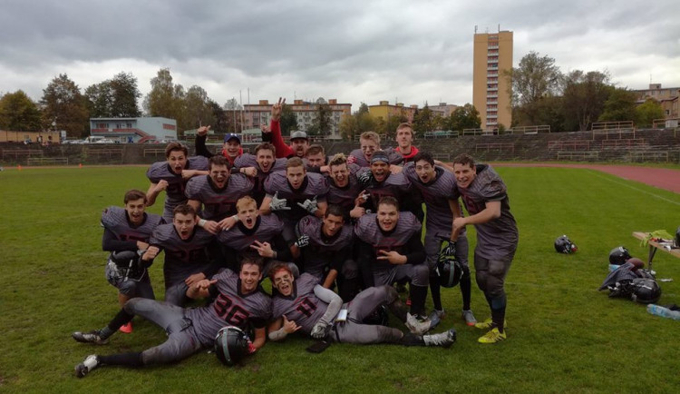 Juniorka Gladiators deklasovala Ostravu 34:0  míří do finále druhé ligy!