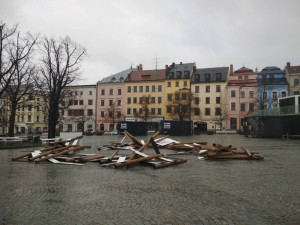 Na Vysočině jsou i dnes stovky domácností bez elektřiny. Někdo se dočká až ve středu