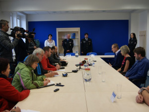 Gentlemany silnici jsou lékař Kaňkovský a sestra Špringerová. Zachránili život motorkáři v Třešti