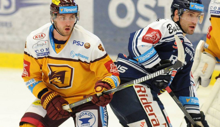 Dukla ve Vítkovicích třikrát prohrávala, gólem z poslední minuty ale zvítězila 3:4