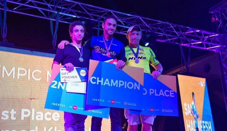 Jihlavský triatlonista Tomáš Bednář zazářil na závodech v Egyptě, dvakrát se dostal na pódium