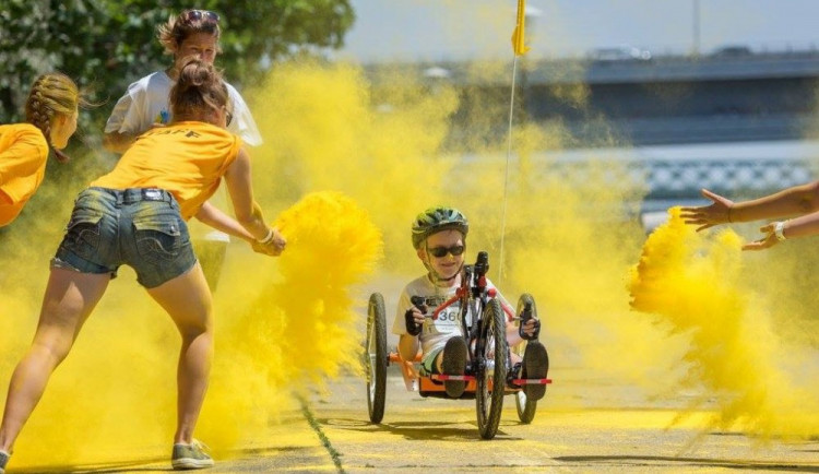 Poptávka po handbicích od Černých koní je v České republice opravdu obrovská