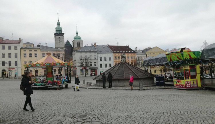Jihlavské náměstí oživila adventní pouť