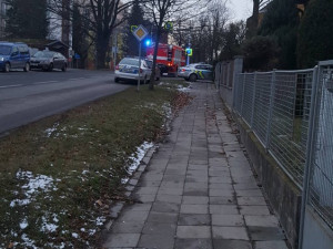 Na Bedřichově došlo k tragédii. Neznámý člověk postřelil starší řidičku, na místě zemřela