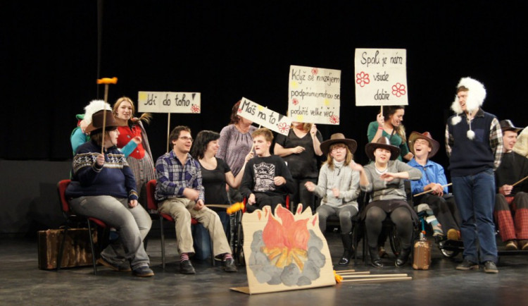 V jihlavské Adaptě už oslavili Vánoce. K vidění byl muzikál a zazněly koledy