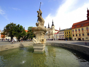 Jihlava chystá soutěž na úpravu náměstí. Co bude v budoucnu s kontroverzním Priorem?