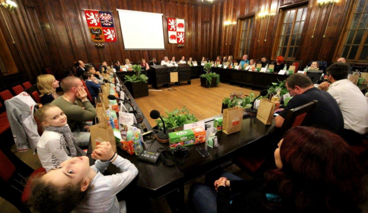 Radnici navštívili úspěšní sportovci. Primátor Chloupek poděkoval za skvělou reprezentaci