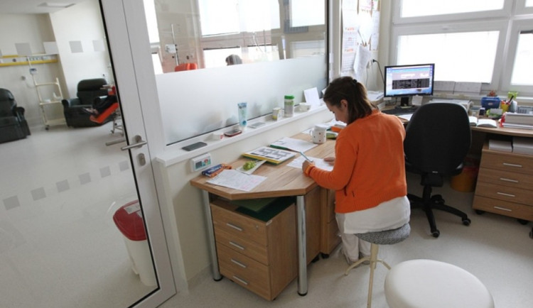 Vánoční pokoj v jihlavské nemocnici dárci vůbec poprvé vykoupili úplně celý