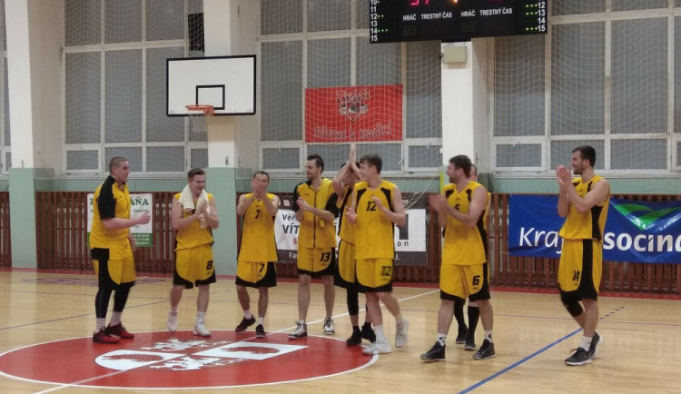 Jihlavští basketbalisté se po výhře nad Žižkovem osamostatnili na čele první ligy
