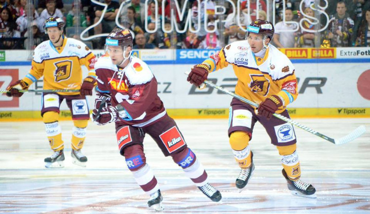 Čtyři góly už do poloviny zápasu. Dukla nakonec se Spartou prohrála 2:4