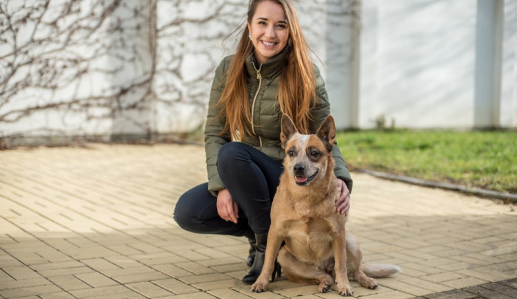 Záchranářem může být i voříšek, říká světová šampionka z jihu Čech