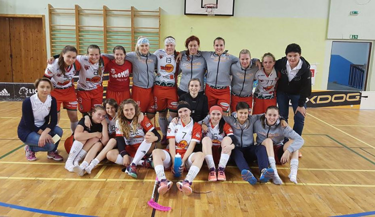 Florbalistky SK Jihlava porazily v dohrávce Vysoké Mýto, v tabulce první ligy se dotáhly na střed