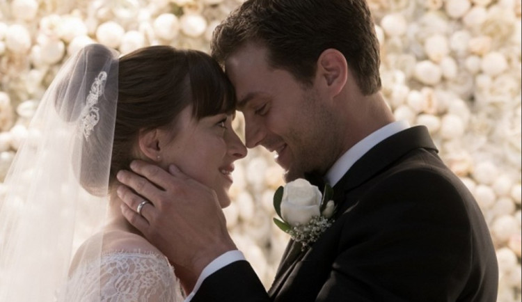 Nadcházející dámská jízda a závěrečný díl Padesáti odstínů naladí něžné pokolení na svátek zamilovaných