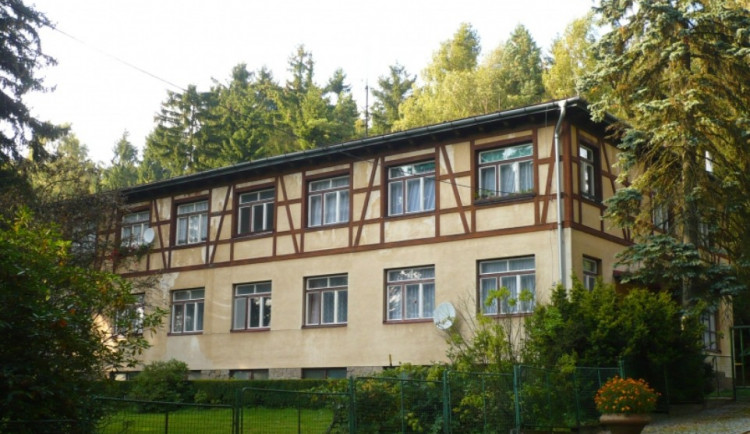 Kraj prodává Sanatorium Buchtův kopec. Jediný zájemce o areál už složil jistinu