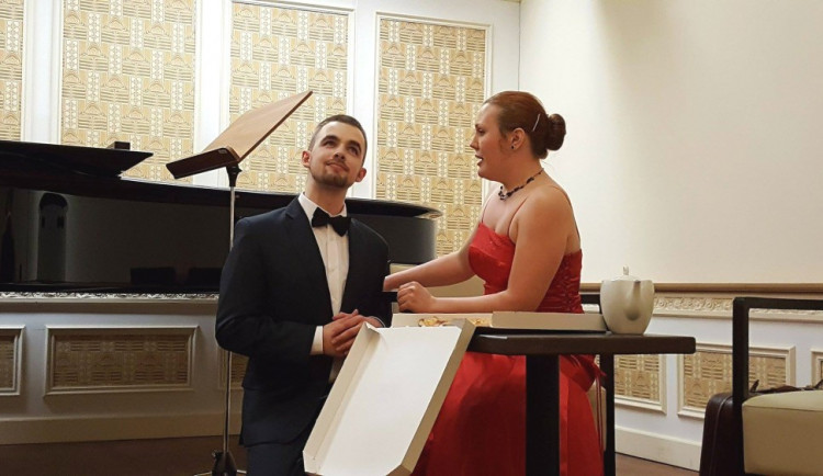 Ředitel divadla a také působící umělec Ondřej Slavičínský 