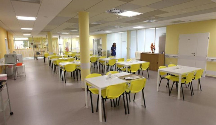 V jihlavské nemocnici proběhlo velké stěhování, interní pavilon je opět o kus vylepšený